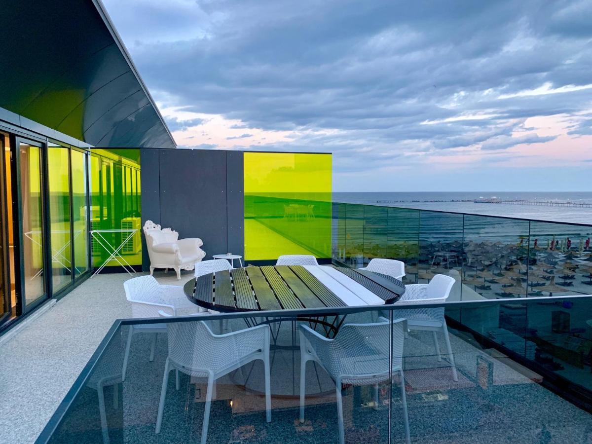 Riva Mamaia Beach Aparthotel エクステリア 写真