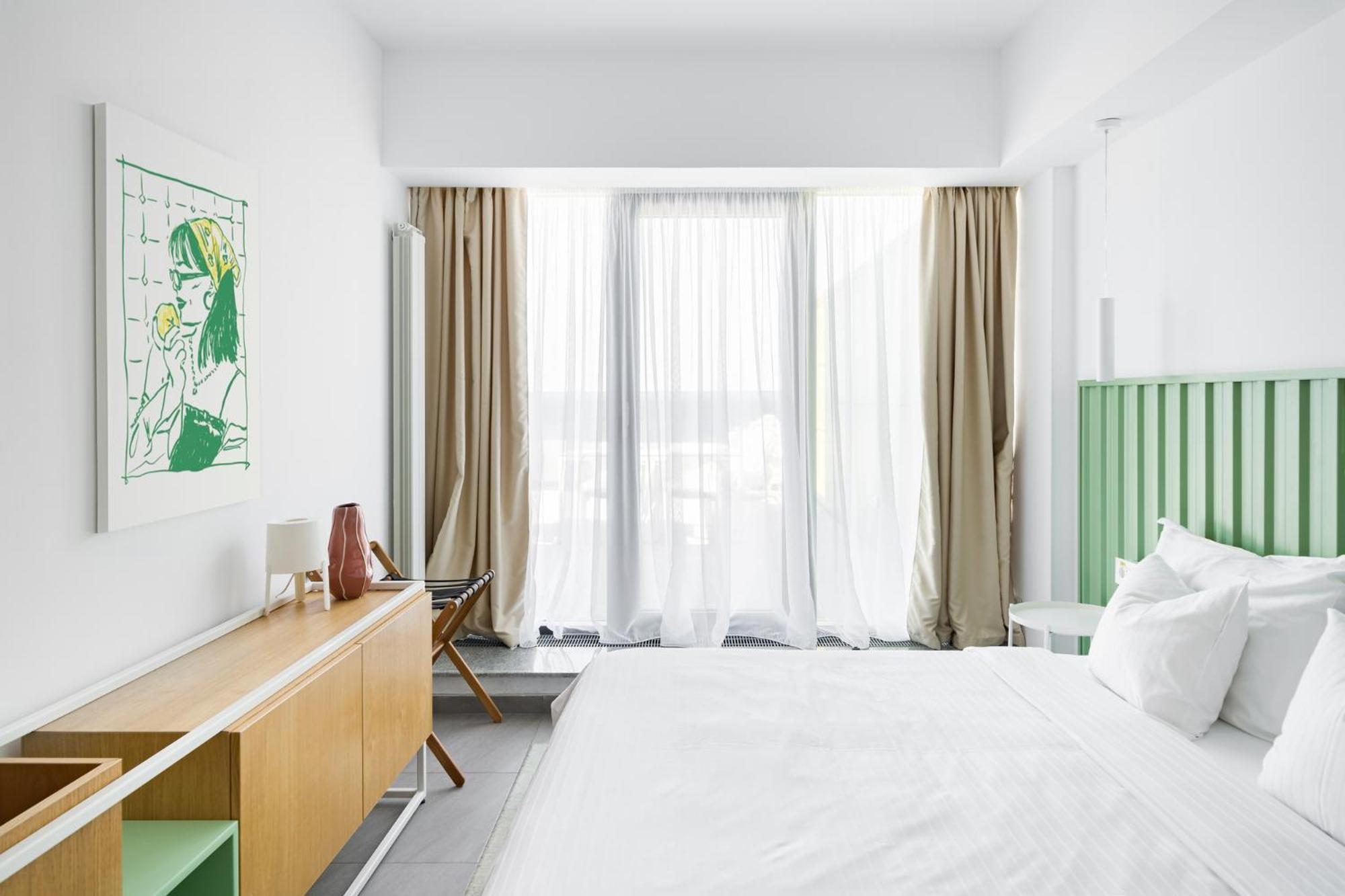 Riva Mamaia Beach Aparthotel エクステリア 写真
