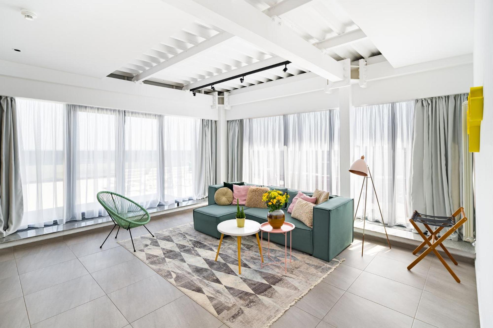 Riva Mamaia Beach Aparthotel エクステリア 写真