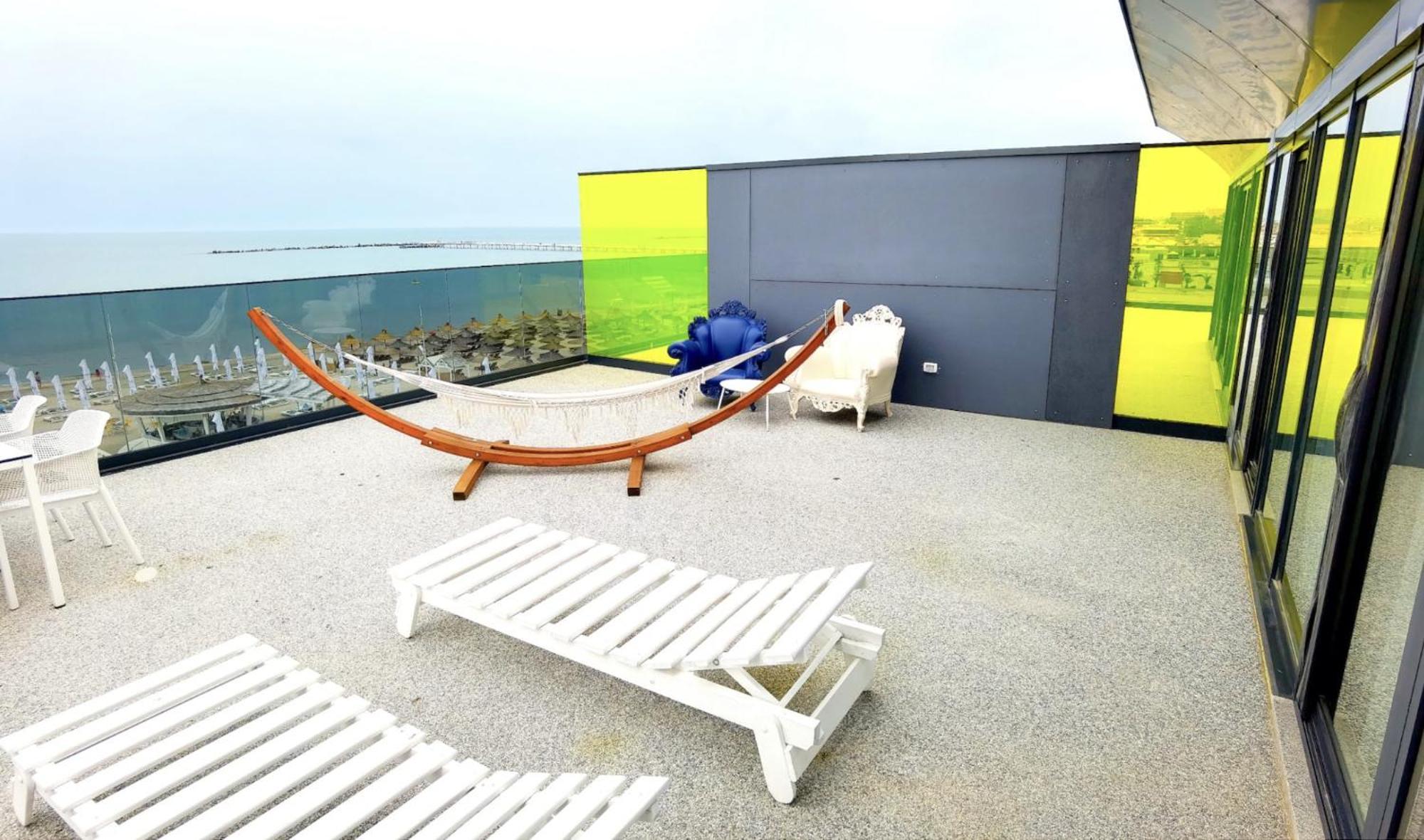 Riva Mamaia Beach Aparthotel 部屋 写真