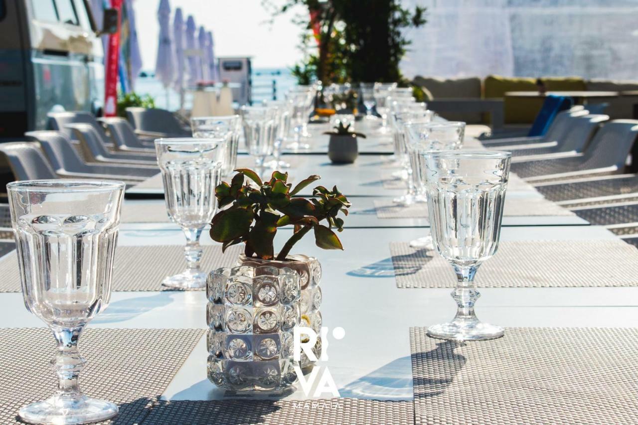 Riva Mamaia Beach Aparthotel エクステリア 写真